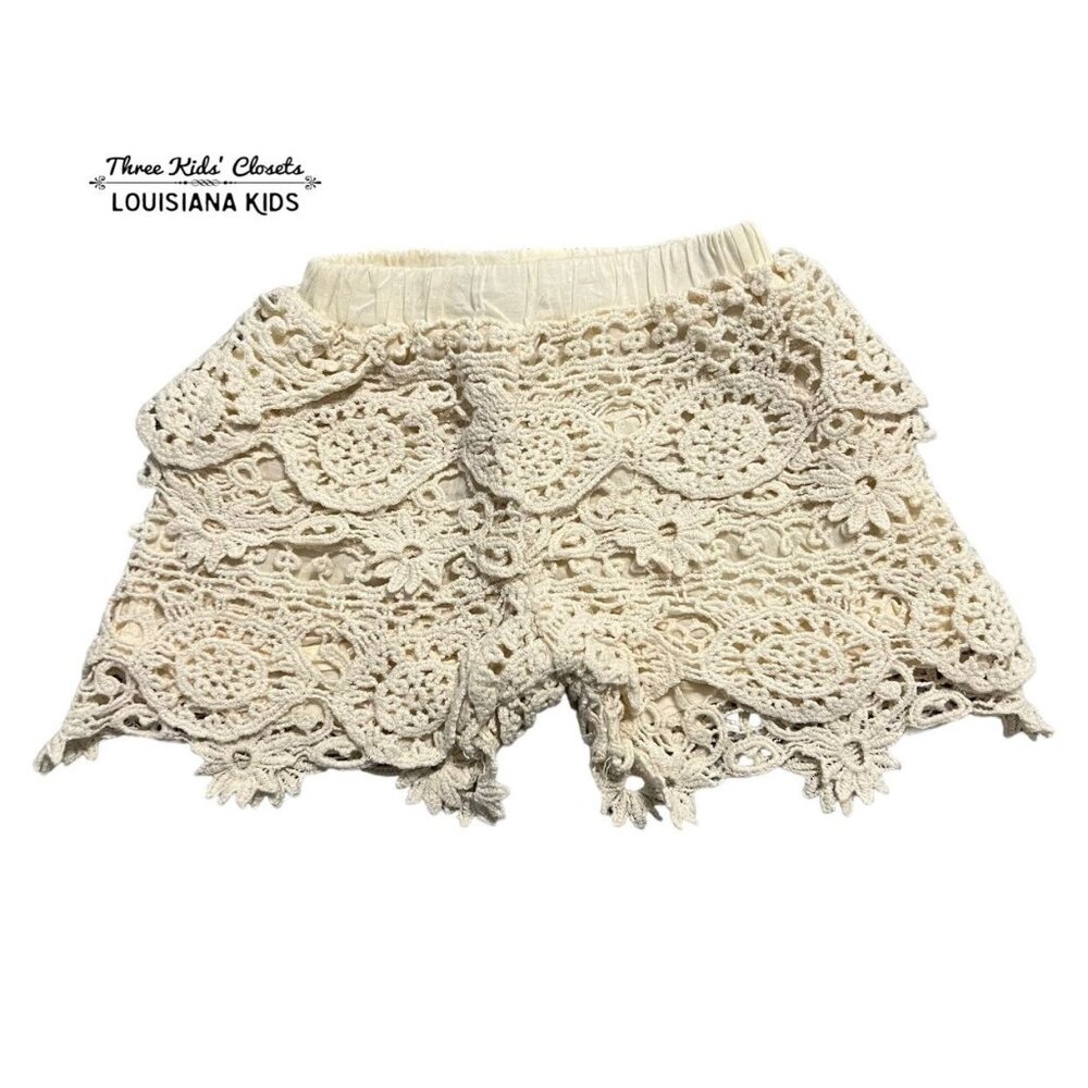 Beige Sz 4 Lace Shorts